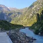 Haus Daniel Нойштифт-им-Штубайталь